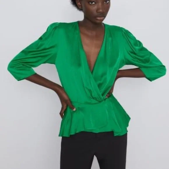 FLASH SALE NWT Zara Green Satin Wrap Top - Picture 2 of 11